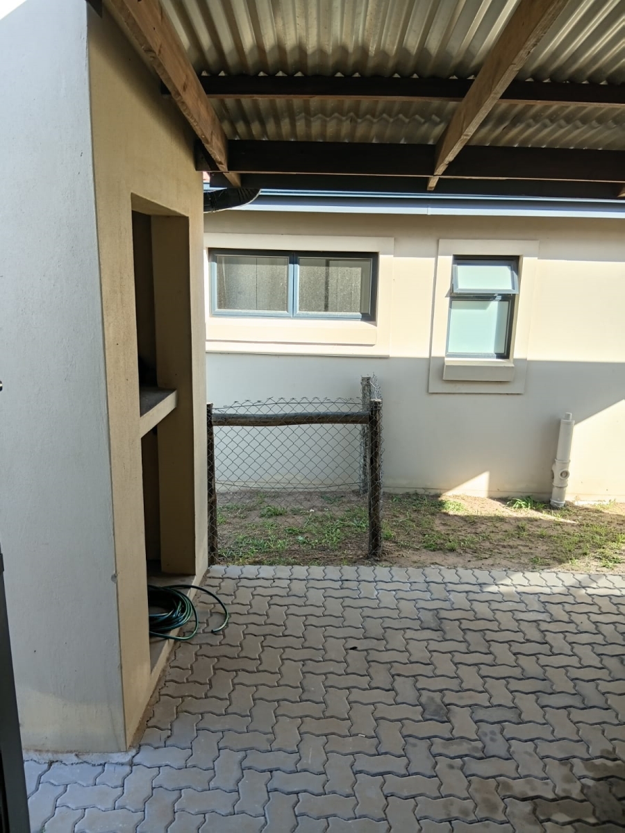 2 Bedroom Property for Sale in Kidds Beach Eastern Cape